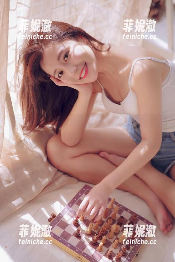 森萝财团 不容错过,森萝财团《OL一定要搭配眼镜》50D肉丝原图,摄人心魄的美丽