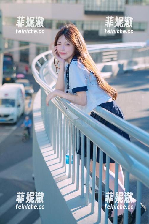 模范学院 - 赶快来网盘下载“大美妞儿”的水手服写真，让她的魅力陪伴你的每一天，使生活更加精彩！