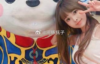 震撼登场！河豚抚子最新写真作品“小恶魔”，让你无法移开视线