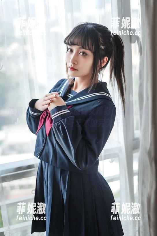 洛璃LoLiSAMA 洛璃LoLiSAMA恶魔修女摄影作品精选集:融汇情感与艺术的完美表现