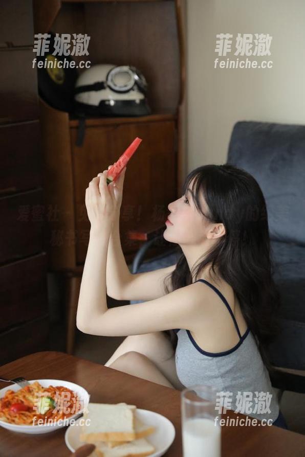 爱蜜社 - 免费分享！杨紫嫣candy的绝美秘书写真合集，让你心动不停！