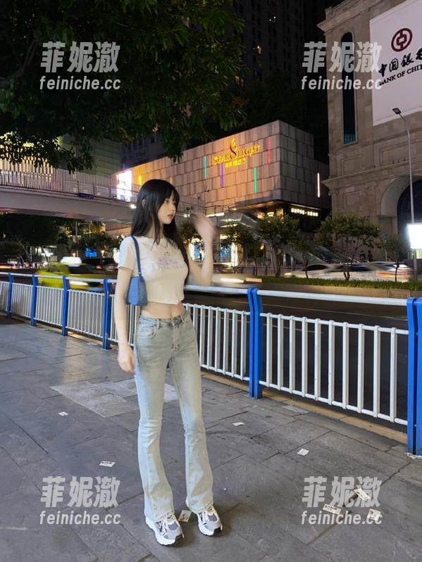 微密圈 - 揭秘牛奶里的果汁秘书：图库中的每一张都是下载的必备！