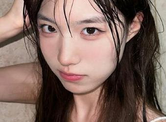 物恋传媒 – 私拍资源大放送：小飞的拾念作品如梦似幻的时刻
