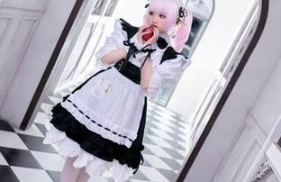 最新俊美照片：猫田圣奈奈与拘束恶魔的趣味融合，尽显个性