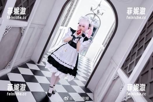 最新俊美照片：猫田圣奈奈与拘束恶魔的趣味融合，尽显个性