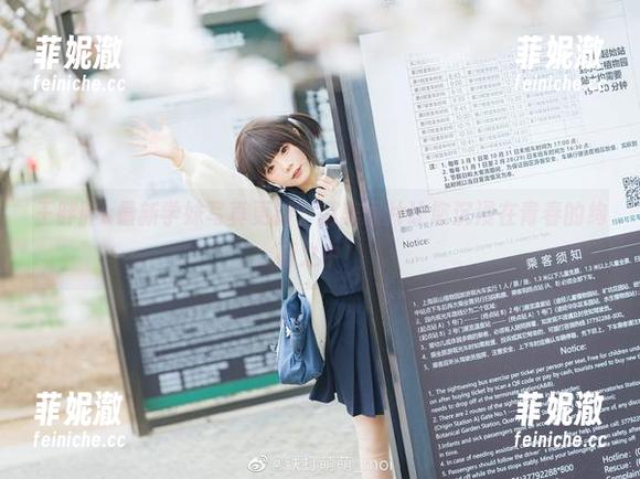 王胖胖u最新学妹写真更新，精美图片让您沉浸在青春的绚丽之中！