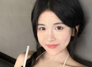 秀人网 – FoxYini孟狐狸教室写真图集，尽享视觉盛宴，精彩下载不容错过