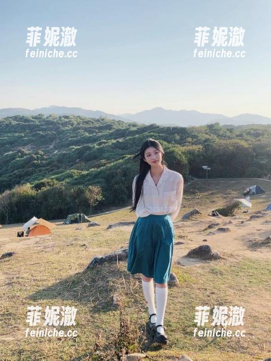 秀人网 - 快来看看Mila豆嘟嘟厨娘写真，分享她烹饪背后的真实故事！