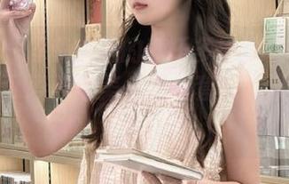 秀人网 – 俘获人心的养乐多Doll白丝写真，带来可爱与甜美，超值套图资源快来下载！