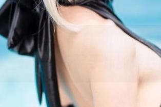 秀人网 – 别犹豫，吃白菜的vi菜菜花嫁套图下载，轻松拥有属于你的婚纱瞬间！