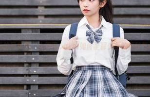 秀人网 – 私拍写真中，土肥圆Carol如何诠释少女的独特气质与灵动？