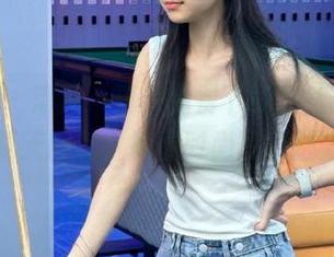 秀人网 – 清凉一夏，免费下载安然anran夏天图包，尽显时尚写真魅力
