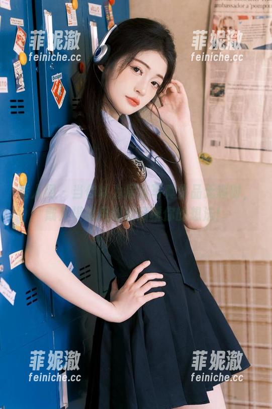 秀人网 - 当你以为居家写真作品无趣时，戴允祺却用创意颠覆你的想法！