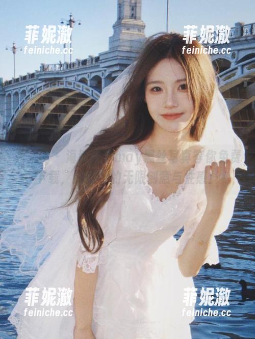 秀人网 - 海量晓梦may黑丝写真等你免费下载，探索她的无限创意与性感！