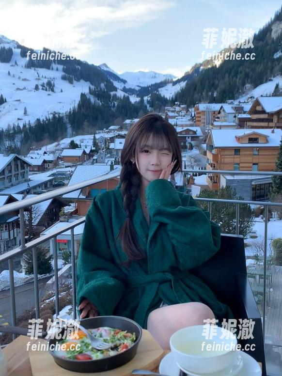 秀人网-月音瞳 秀人网 - 月音瞳裸足写真最新更新,图片仿佛在说:‘脱鞋也能这么欢乐’!