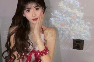 秀人网 – 让人心动的汁汁图集精选：灰丝写真，轻盈梦幻的视觉体验