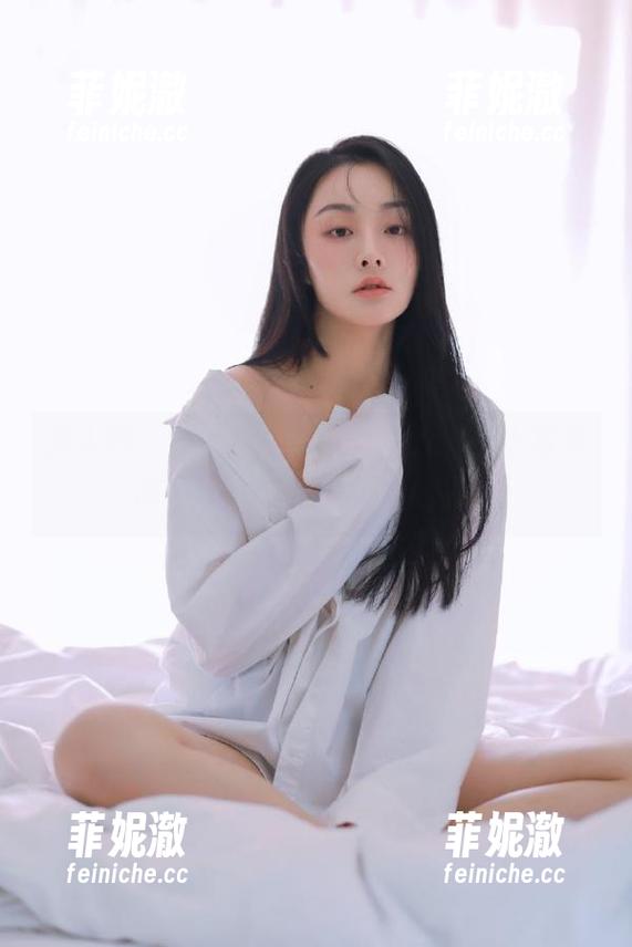 秀人网 - 高品质下载私语baby护士写真，高清呈现治愈与关怀的美好！