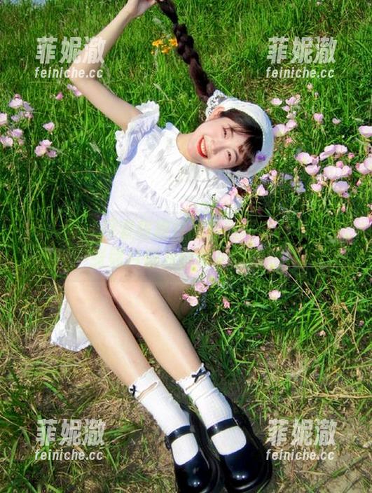 秀人网 - 探索程程程的瑜伽写真合集——让每一张照片都为你带来灵魂的共鸣！