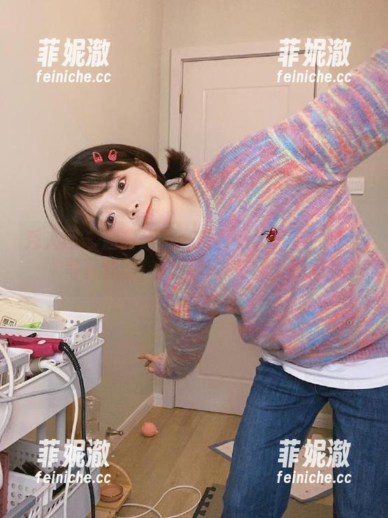 秀人网 - 超甜超萌！糖豆sisi打造的可爱写真套图，致敬每一个温暖瞬间