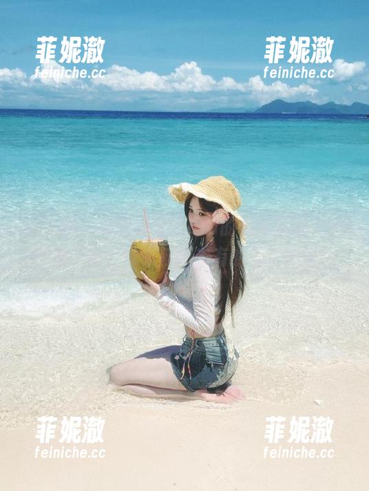 秀人网-绮里嘉Ula 秀人网 - 体验绮里嘉Ula的长腿魅力,新作品更新,带来前所未有的视觉冲击!
