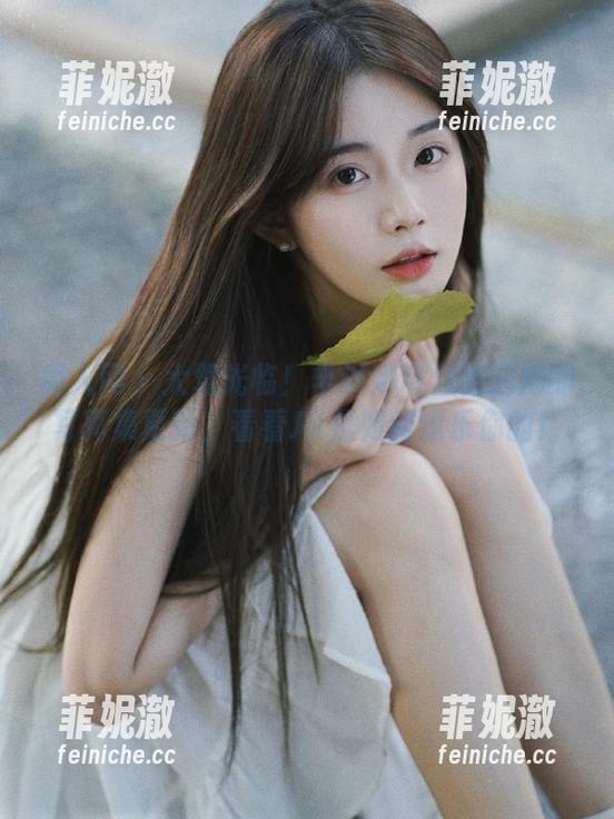 秀人网 - 大驾光临！芈琳娜带你走进她的写真集更新，看看JK是如何逗乐你的！