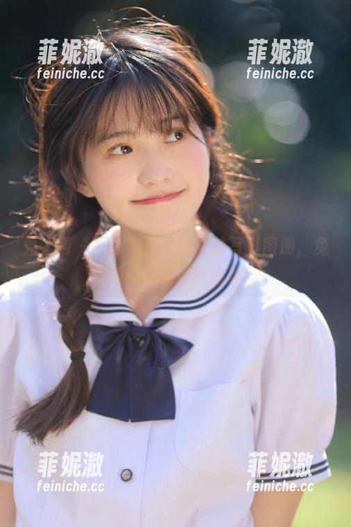 秀人网 - 探秘虞姬儿的女孩写真图册，免费版内容让你笑出声！