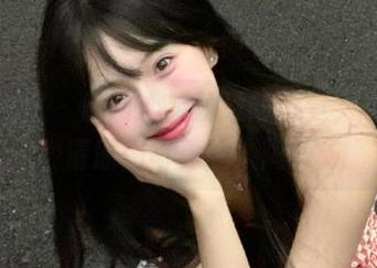 紧急企划 – 触动心灵的透明感觉，小恩高清原图写真让人陶醉