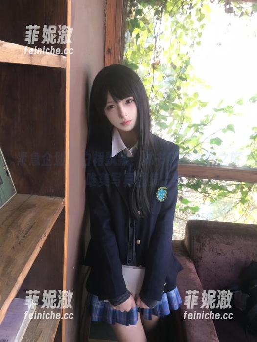 紧急企划-林书辞 紧急企划 - 白裙飘飘,林书辞的光影之旅:唯美写真图集上线