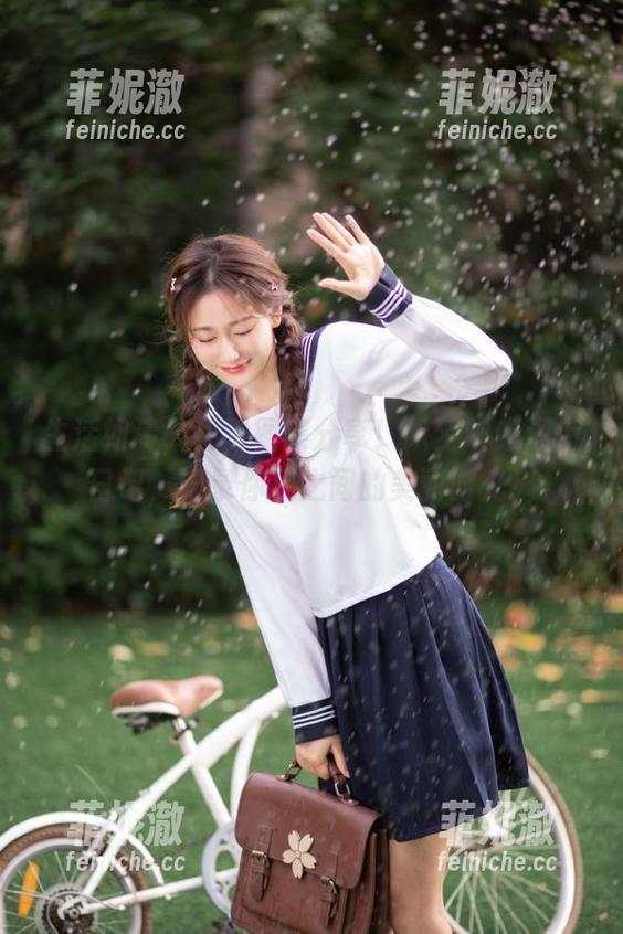生活如诗，免费图集分享！织梦映像海街日记，记录你我之间的美丽时光！