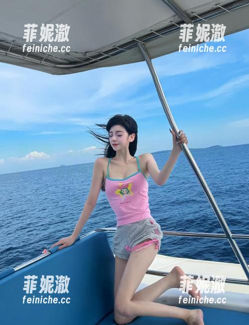 羊小雪juvia 微密圈 - 艰难筛选的原图:羊小雪juvia舰长图包泳衣图集大放送!