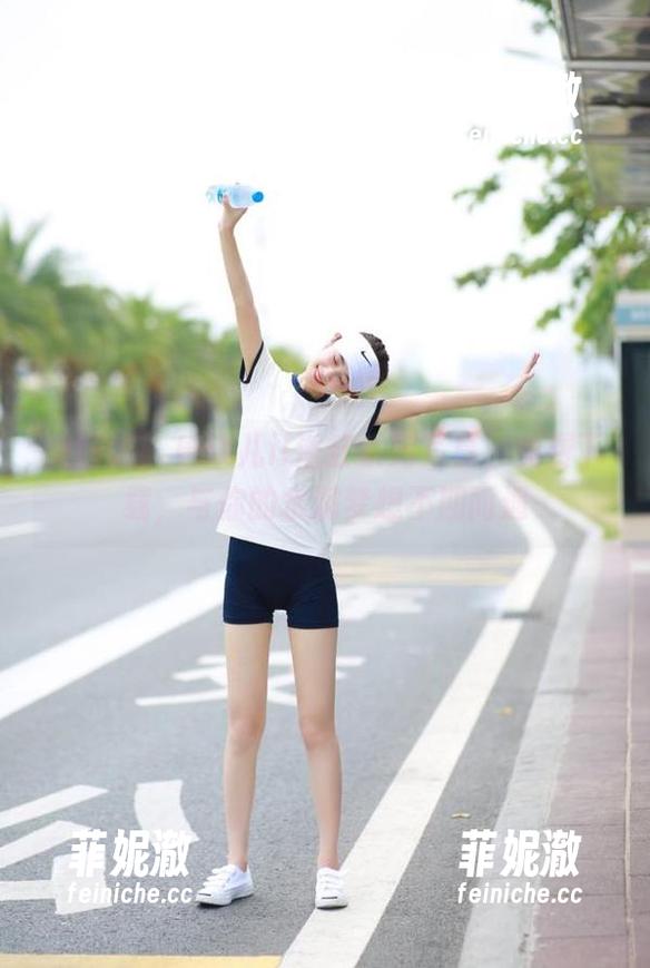 美媛馆-唐琪儿il 美媛馆 - 唐琪儿il浴缸系列写真,免费下载,与你的水润梦想不期而遇