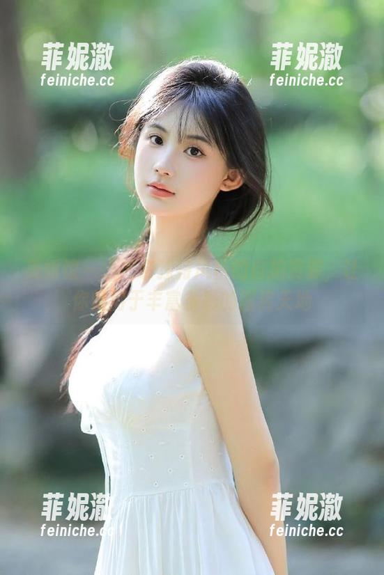 美媛馆-小尤奈 美媛馆 - 小尤奈独特风格的自拍资源,让你畅游于丰富多彩的图库天地