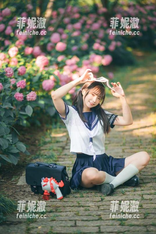美媛馆 - 王馨瑶少女写真：让青春壁纸点亮你的桌面