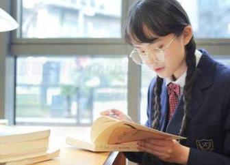 美媛馆 – 免费获取王馨瑶yanni泳装套图，捕捉迷人瞬间的绝佳选择！