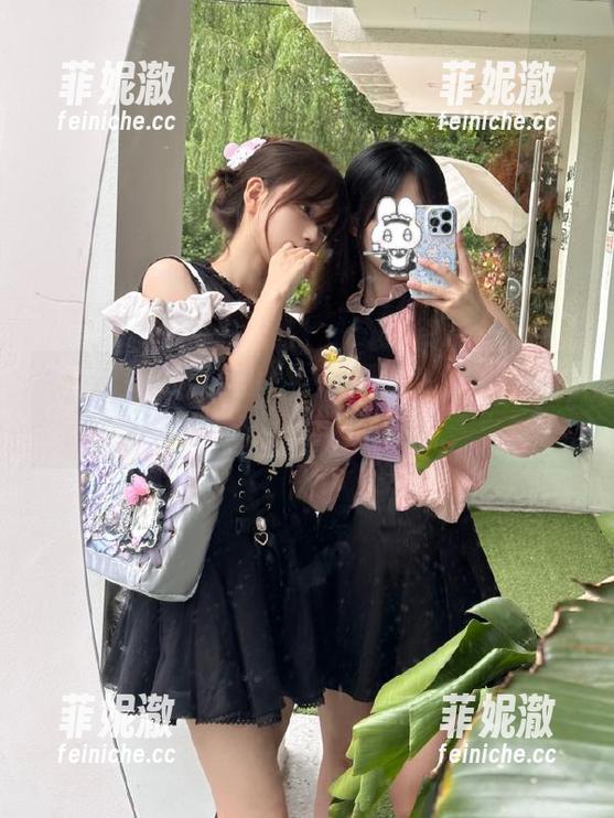 美媛馆-糯美子Mini 美媛馆 - 在校园中,糯美子Mini的写真套图为青春写下动人篇章