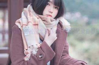 快来欣赏落落Raku的校园全套作品，原图记录青春的无尽魅力