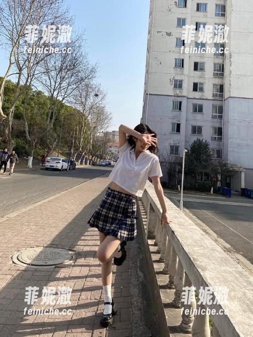蜜桃社 - 美绪女孩写真作品大赏：在摄影中捕捉她的无限魅力
