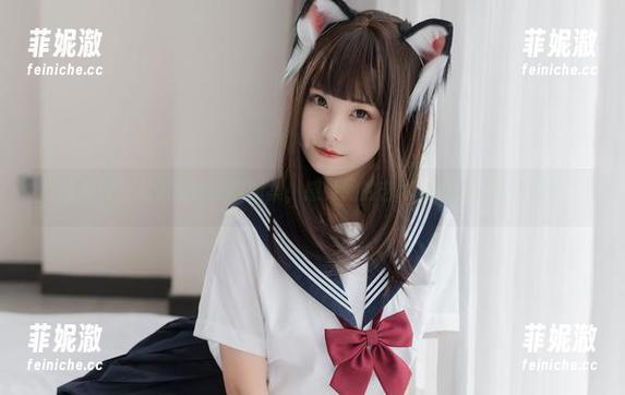 纵览蜜汁猫裘全套礼服图集，感受她的艺术气息与风格多样性