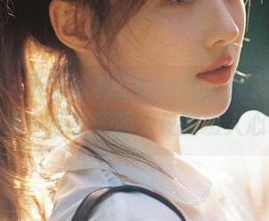 语画界 – 天使徐莉芝Booty：深入她的写真合集，感受美丽天使的摄人心魄！