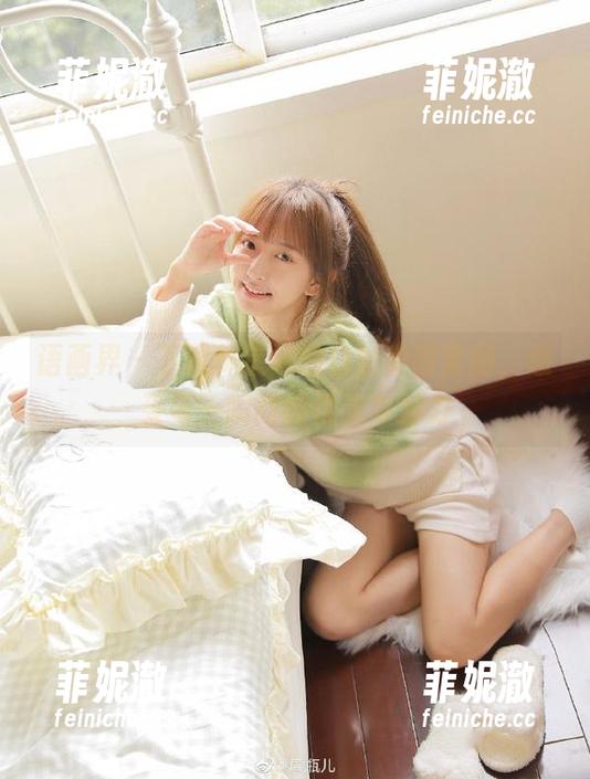 语画界 - 下载林星阑的白丝美丽套图，感受每一瞬间的优雅与魅力