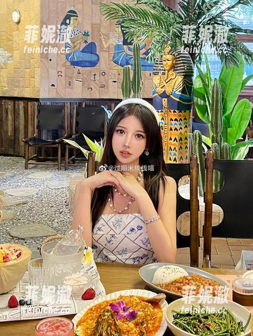 过期米线线 快来下载“过期米线线”的独特写真,共享她的优雅《礼服》艺术!
