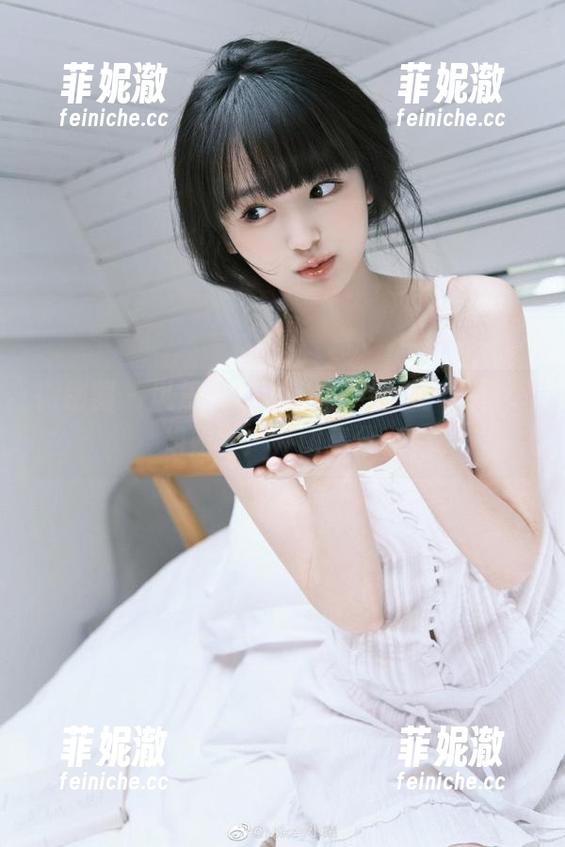 铁锤姐姐 微密圈 - 风景与美女的完美结合:“铁锤姐姐”户外图集分享