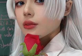 精选阿九从不咕咕蕾姆旗袍写真合集，记录每一个动人瞬间