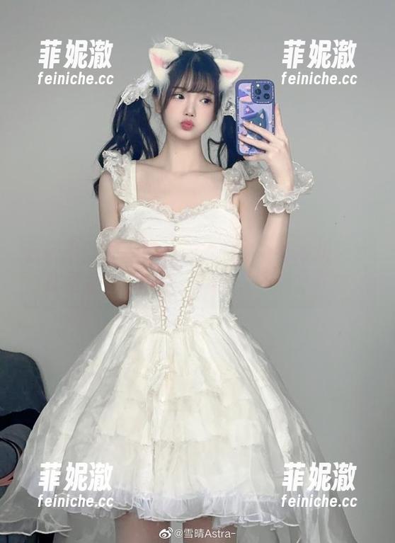 沉醉于雪晴Astra作品集中的喜多川海梦比基尼之美，丰富摄影资源随心下载