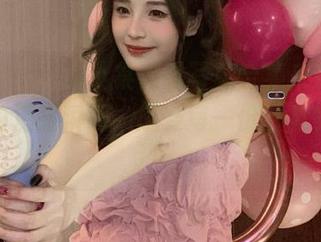 青豆客 – Lee小棠温柔写真合集来袭，下载她的温暖瞬间，感受每一份最真实的美！