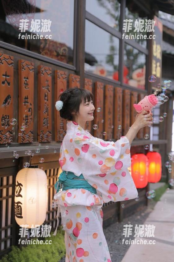 青豆客 - 挑战你的审美极限！婕西儿jessie内衣美图合集让你笑中带羞！