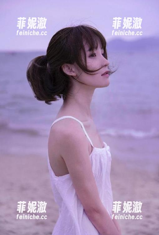 青豆客 - 与众不同的魅力，探索尤美Yumi连衣裙写真图集背后的故事