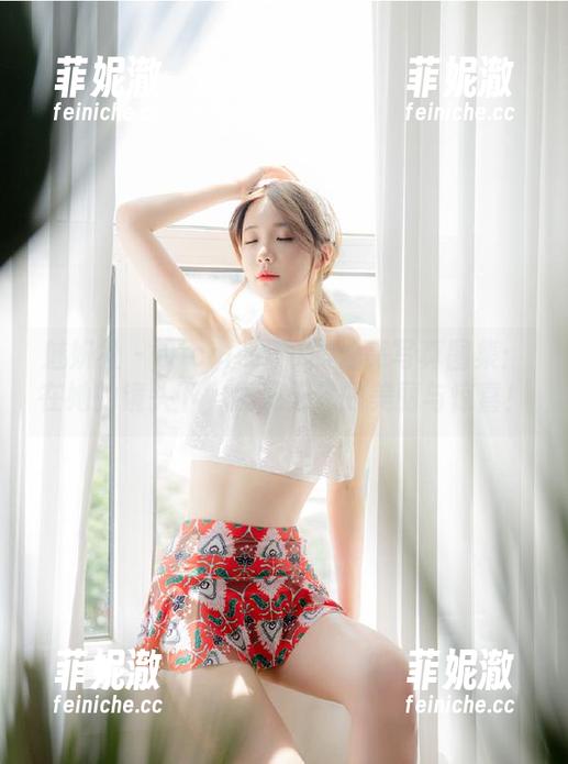 魅妍社 - Nicole妮可的油亮写真图集：在她的镜头下，发现无尽的美丽与惊喜！