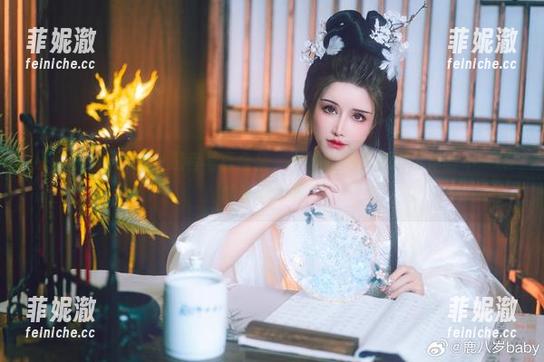 探秘鹿八岁baby忍者写真合集，奇妙的图片将带你体验不一样的隐秘世界！