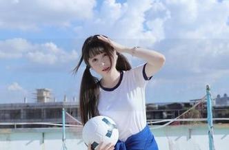 微密圈 – 浸入黎允熙的写真作品，女友风衬衣展现出别样的优雅气质